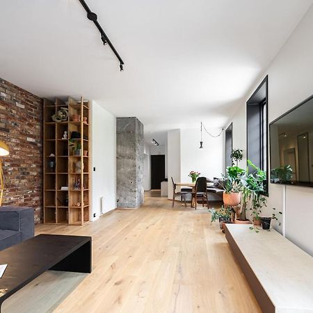 Family Friendly Apartment By The Park In The Very Center Of Ålesund Exterior foto